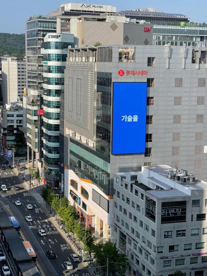 Hongdae Residence-2 1Min From Hongik Uni Station Exit #1 Seoul Exterior photo